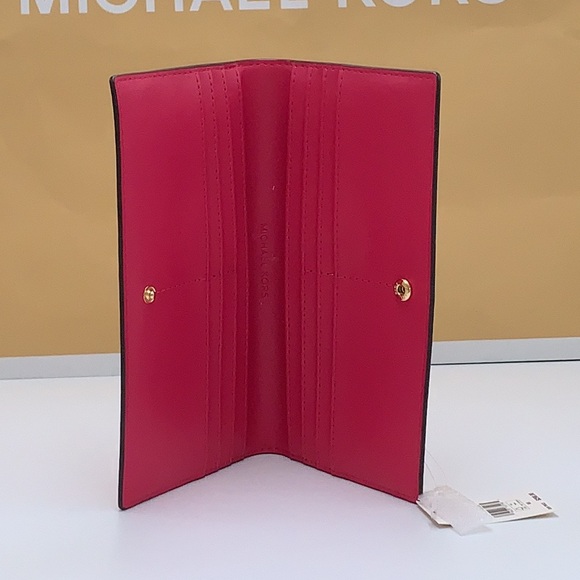 MICHAEL KORS
Reed Large Logo Belted Shoulder
Tote Bag & large wallet
Elec Pink - Picture 6 of 15